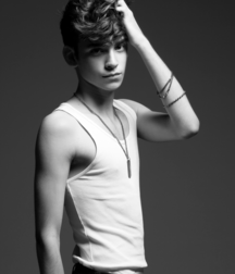 plain beautiful 5dcecffdf1e6d.png
