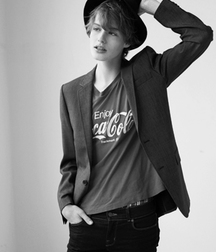 Just Beautiful in black&white 5de598ac75071.jpg