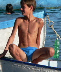 Speedos 5de82d61b66a1.jpg