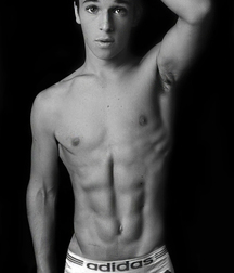 Undies - B&W 5dea4e4a443e3.jpg