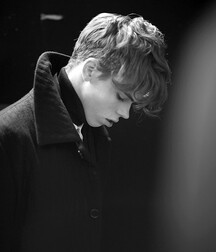 Beautiful Boys (b&w) 5f1462e4d15b8.jpg