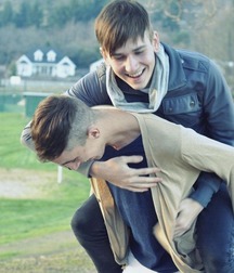 best friends gay tube fun 5fa9c0f76eeac.jpg