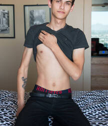 So Sexy! gay twink tube 60cb615bcaa92.jpg