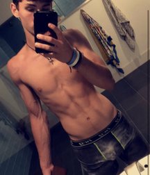 000 gay twinks porn pictures young 5e2f15f5a9d28.jpg