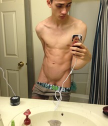 boys i like  5dd7c49577004.jpg