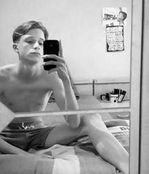 boys they make me horny 5dd83fce4c64d.jpg