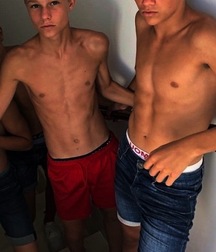 boys they make me horny 5dd840e0ee6a5.jpg