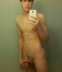Selfies 5dd9f20b55d14.jpg