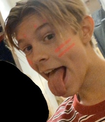 Nude boys and non nude boys cute  5eab570fe0e4f.jpeg