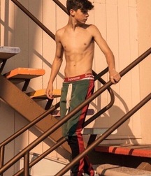 Boys mixed 5de83c57a3322.jpg