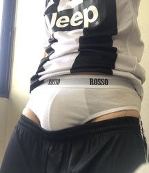 Football & Underwear 2 5e0cb20e31d86.jpeg