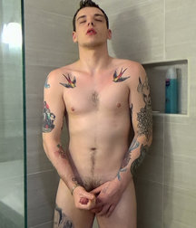 j'adore la pisse 1 5de772d61f0eb.jpg