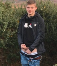 GAY BOY TWINK 2 5dffd53dde514.jpg