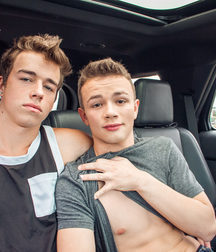 Troy et Logan boy porn 5e2215111ca11.jpg