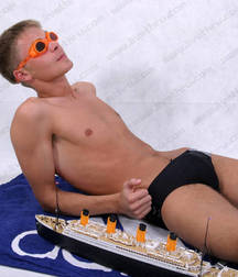 Paradis Perdus - Twink Porn 5e23226db9714.jpg