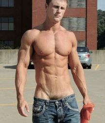 LES  BOGOSSE du week end! - shirtless straight boys 5e2d661d92e55.jpg