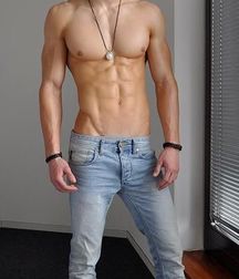 LES  BOGOSSE du week end! - shirtless straight boys 5e2d662caa558.jpg