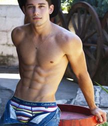 LES  BOGOSSE du week end! - shirtless straight boys 5e2d665356def.jpg