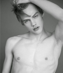 Minets torse nu 2 - gay boys porn 5e30704c8c43d.jpg