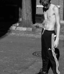 Minets torse nu 3 - shirtless twinks 5e30abf8d4509.jpg