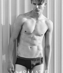 Bogosse en sous vétements sexy 5e36c18a6332c.jpg