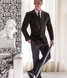 PIERCE PARIS MARK HENDERSON MODELING PICTURES 5e4255271d178.jpg