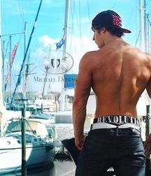 Bogosse de la semaine 5e43bebab6f8d.jpg