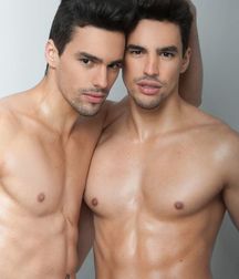 Mecs mignons - Shirtless Sexy Boys 5e483f68429d3.jpg