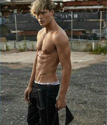 Mecs mignons - Shirtless Sexy Boys 5e483f7b1aae3.jpg