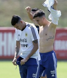 FOOTBALL SEXY BOYS 5e4a9c4f9ab54.jpg