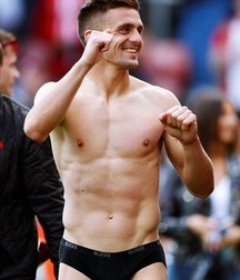 FOOTBALL SEXY BOYS 5e4a9c6438976.jpg