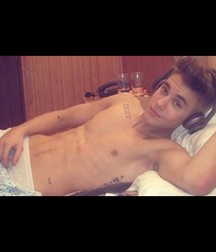 Justin Bierber 5e4da11302ae6.jpg
