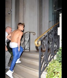 Justin Bierber 5e4da1151e079.jpg