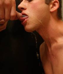 j'adore la pisse 3 5e80a17eb609c.jpg