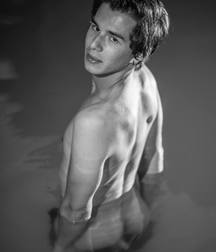 Boys Gay Porn Romain Bucher et Samuel 5e85b62ee09cf.jpg