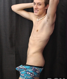 Boy Crush Porn Gay Tube 5e878c1f73ea9.jpg