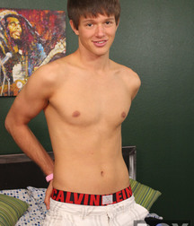 Boy Crush Porn Gay Tube 5e878d70b7fb8.jpg