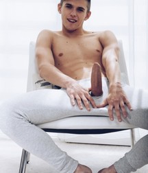 BARELY LEGAL BOYS 1 5e8b760abf541.jpg