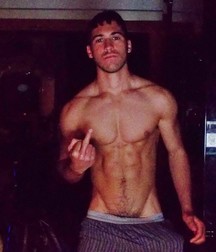 GODDAMN FUCKING JESUS SEXY MEN 5e9cb6da0d2cf.jpg