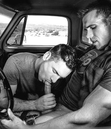 Sexe Gay en Noir et Blanc 5e9cbd6443bce.jpg
