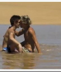 Ah les vacances la  plage et les mecs a poils 5ea182687be6c.jpg