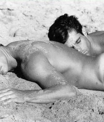 Couples Gays 5ea1845f54c31.jpg