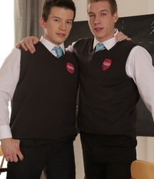 étudiants sexy - school boys gay porn 5ec7b60fa88a7.jpg