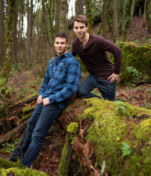 Jeb et Levi 5edcb3de7a6a3.jpg