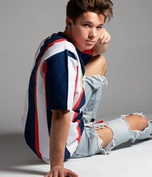 Twinks porn Minets en Jean 2 5ee3f41db9ec3.jpg