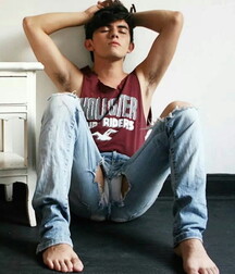 Twinks porn Minets en Jean 2 5ee3f42015975.jpg