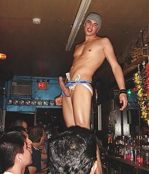 Public Boys Porn - Exhibitions et delires de mecs 5f16dec8d791c.jpg