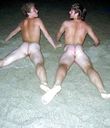 Public Boys Porn - Exhibitions et delires de mecs 5f16df1f1f994.jpg
