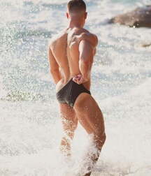Les mecs a la plage boys porn 5f1aa572a440c.jpg