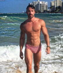 Les mecs a la plage boys porn 5f1aa5991737f.jpg